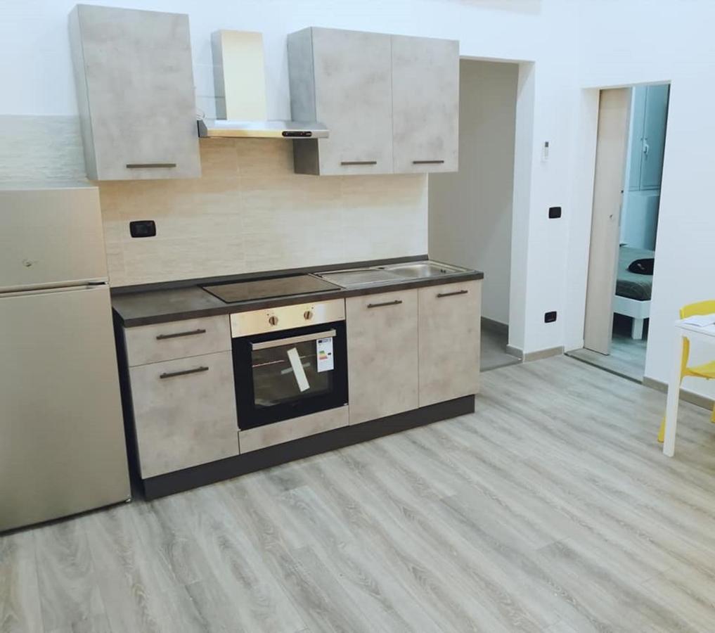 Appartamento nuovo a 1 minuto dal porto Livorno Exterior foto